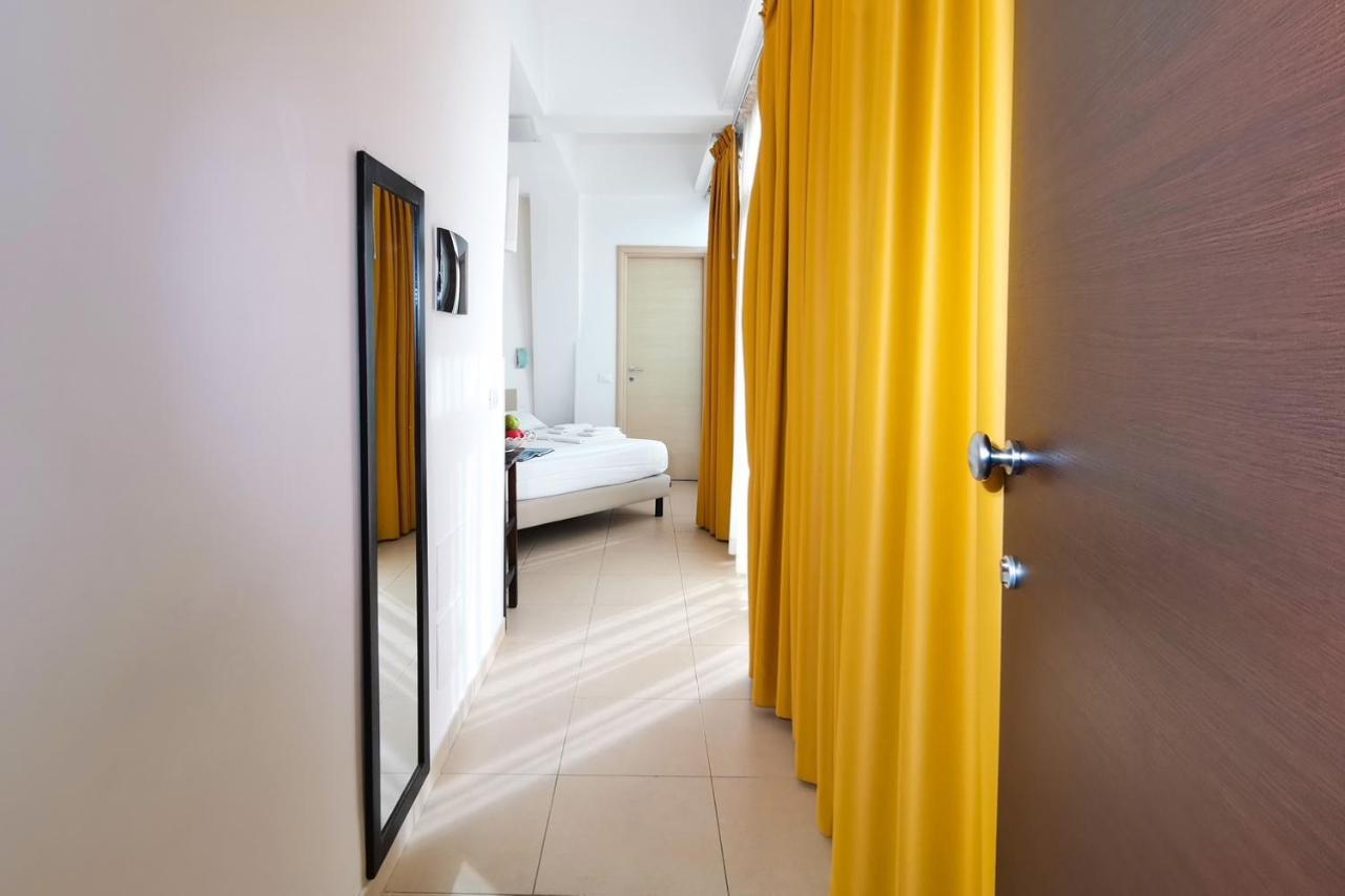 Hotel Poetto 칼리아리 외부 사진